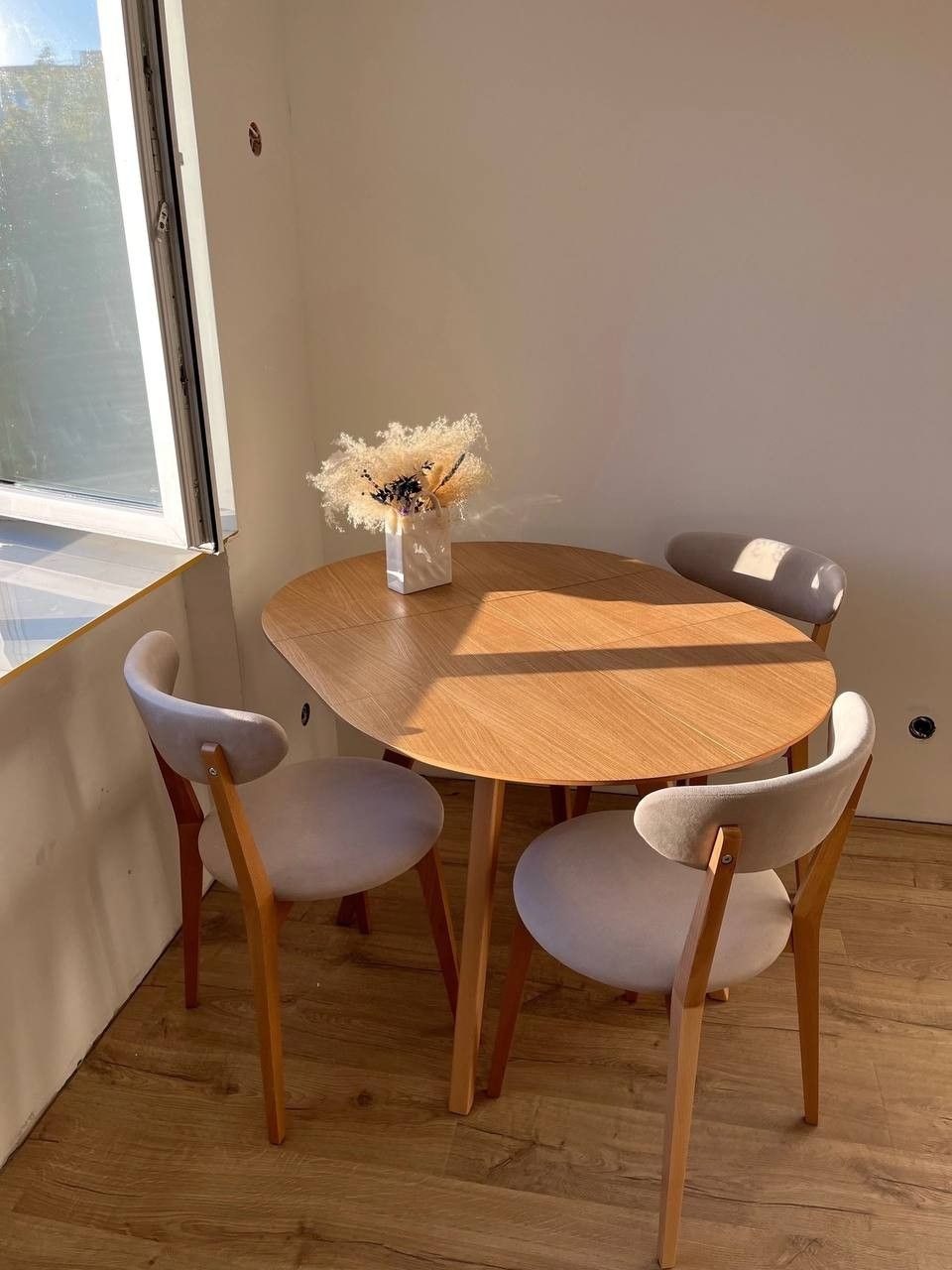 Wooden 4 Seater Dining Table Kenya - Image 2