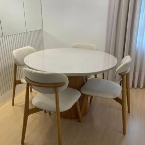 Wooden 4 Seater Dining Table Set Kenya